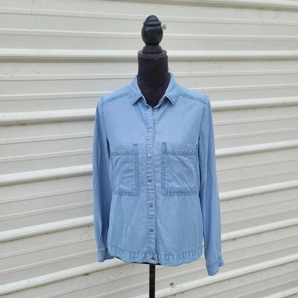 Beige By ECI Blue Denim Jean Button Chambray Shirt Size S